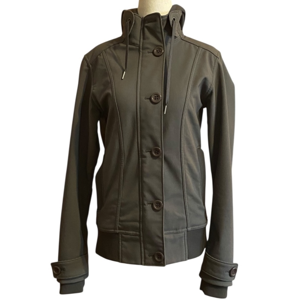 MEC women’s technical hoodie. SzM